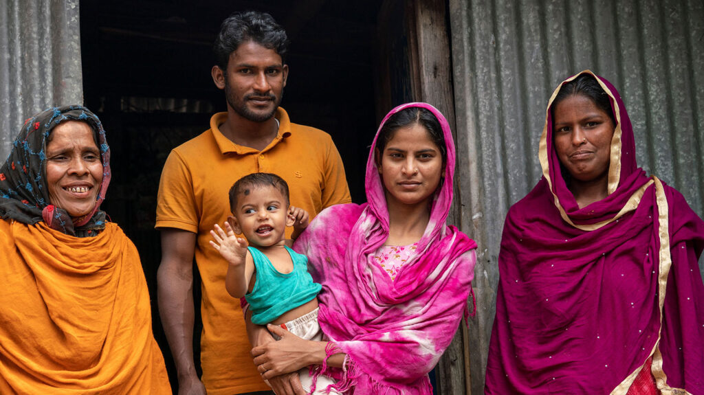 Shamima with mother, husband. daughter and sister.